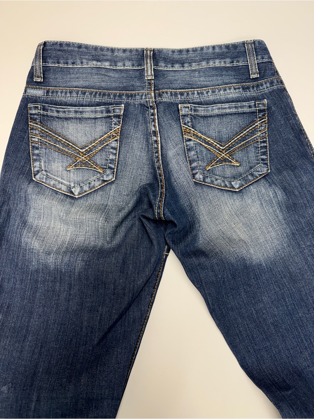Cinch Ada Relaxed Lightly Distressed Bootcut Denim Jeans - Picture 4 of 12